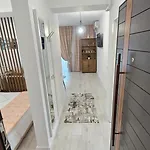 Lovis Summer Apartament